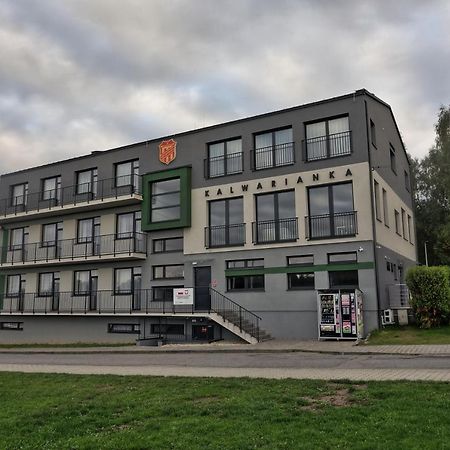 Hostel Pawilon Sportowo Turystyczny Kalwarianka Kalwaria Zebrzydowska Exterior foto