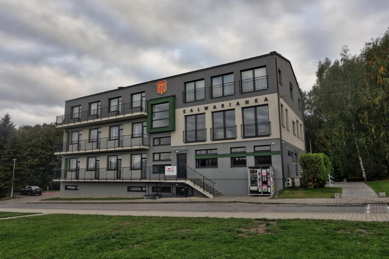 Hostel Pawilon Sportowo Turystyczny Kalwarianka Kalwaria Zebrzydowska Exterior foto