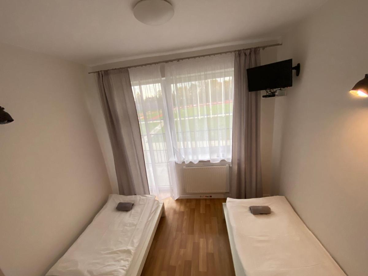 Hostel Pawilon Sportowo Turystyczny Kalwarianka Kalwaria Zebrzydowska Exterior foto